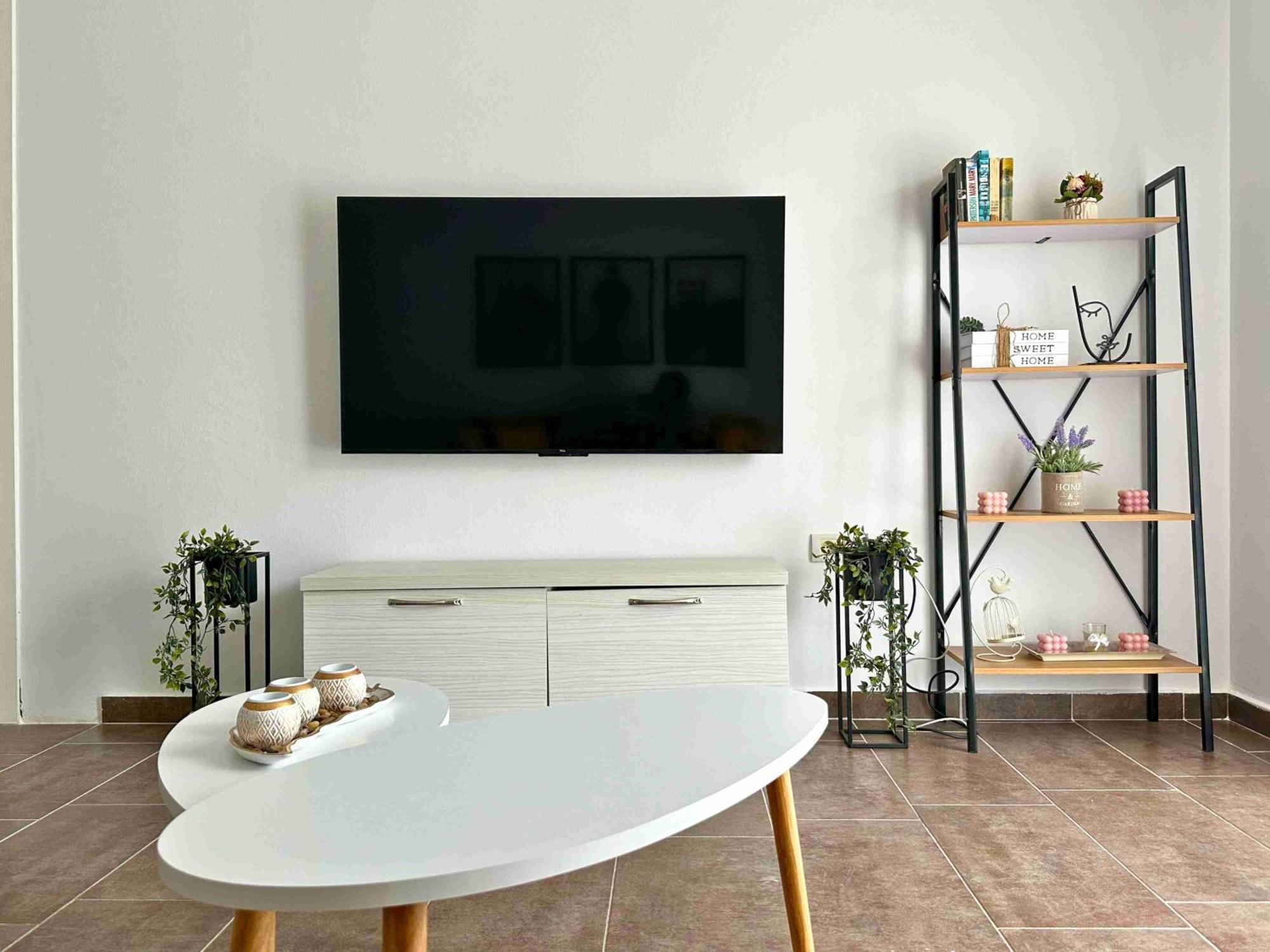 Tropicana Apartments Dhermi Luaran gambar