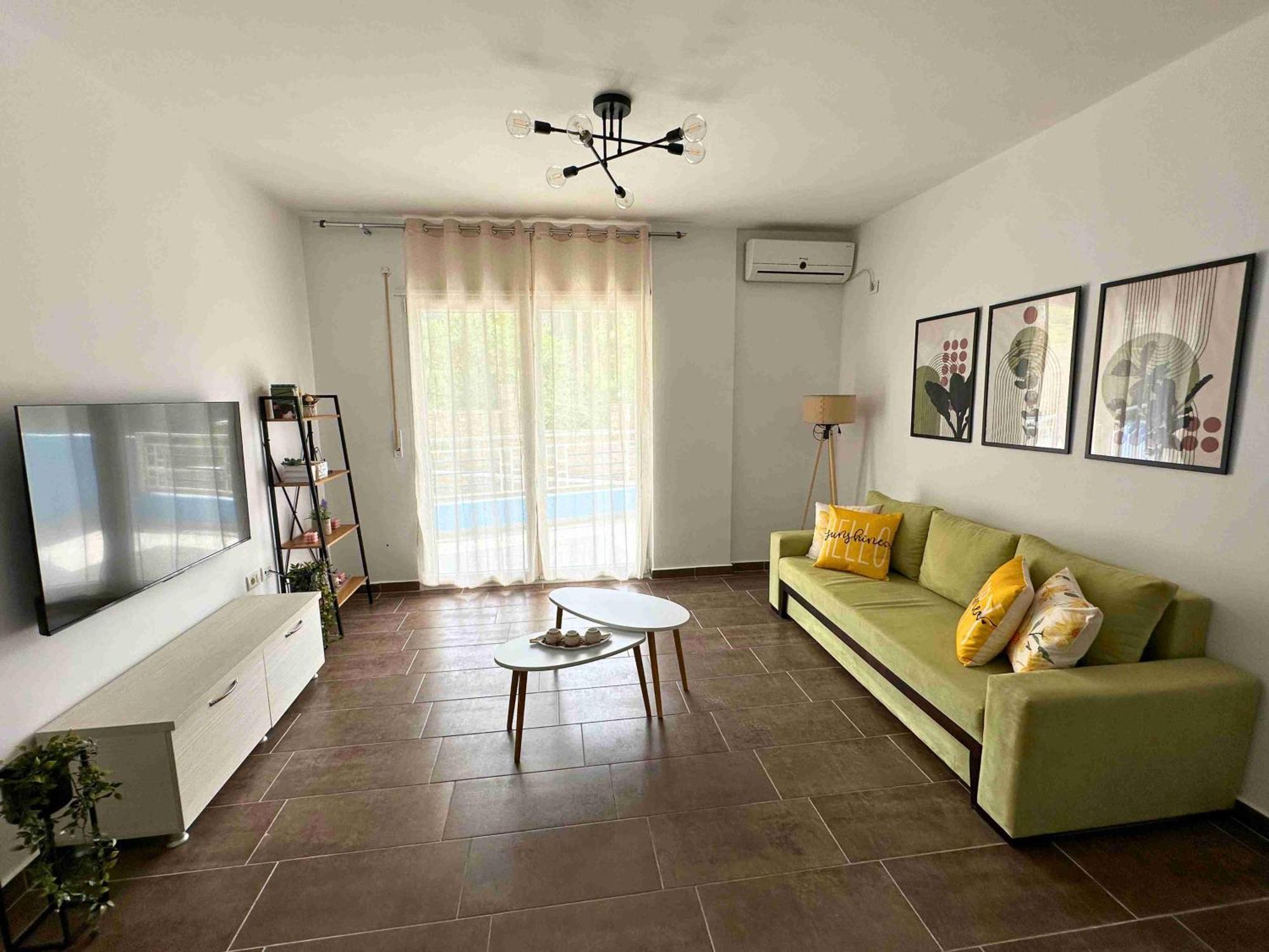 Tropicana Apartments Dhermi Luaran gambar