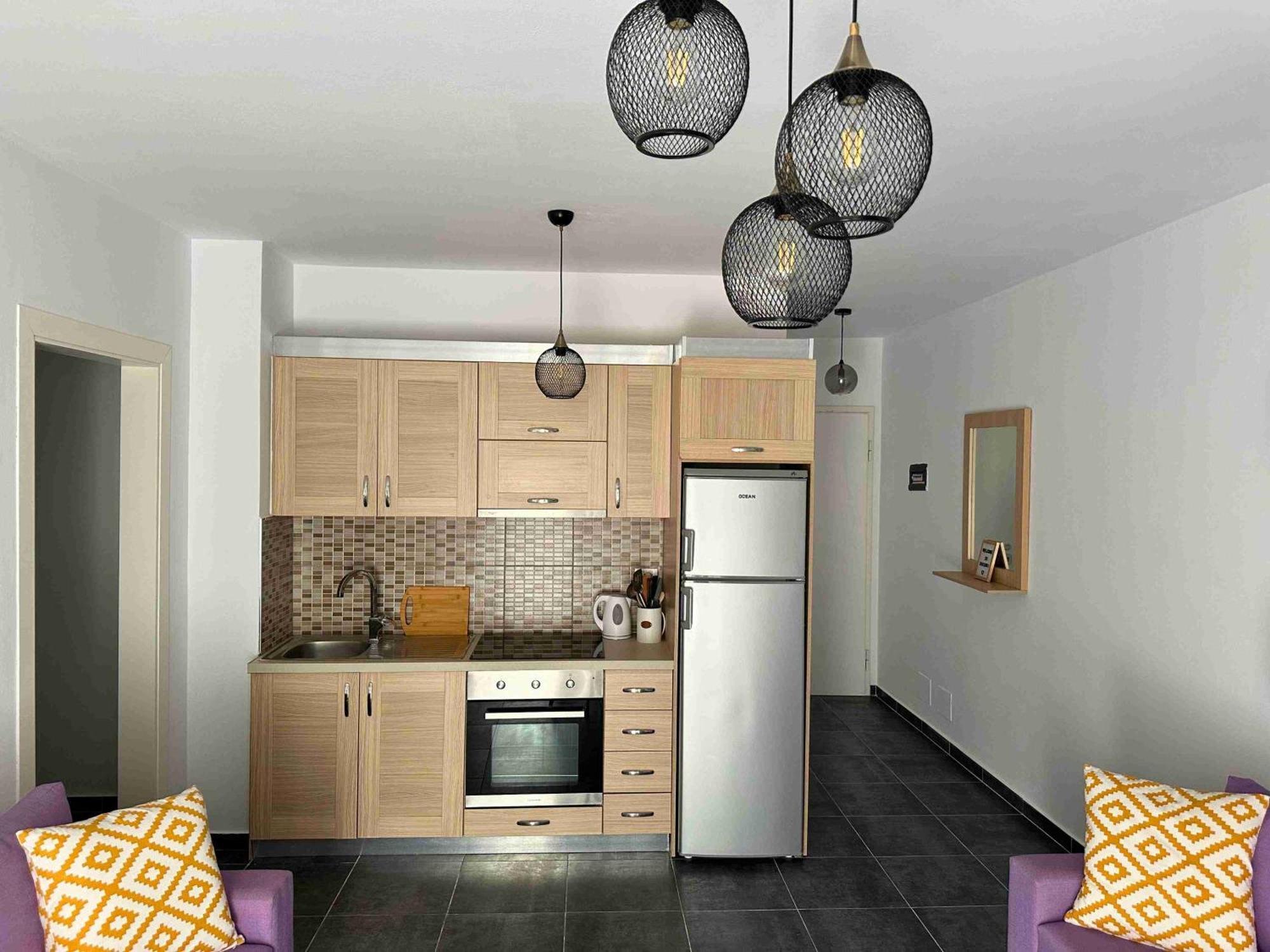 Tropicana Apartments Dhermi Luaran gambar
