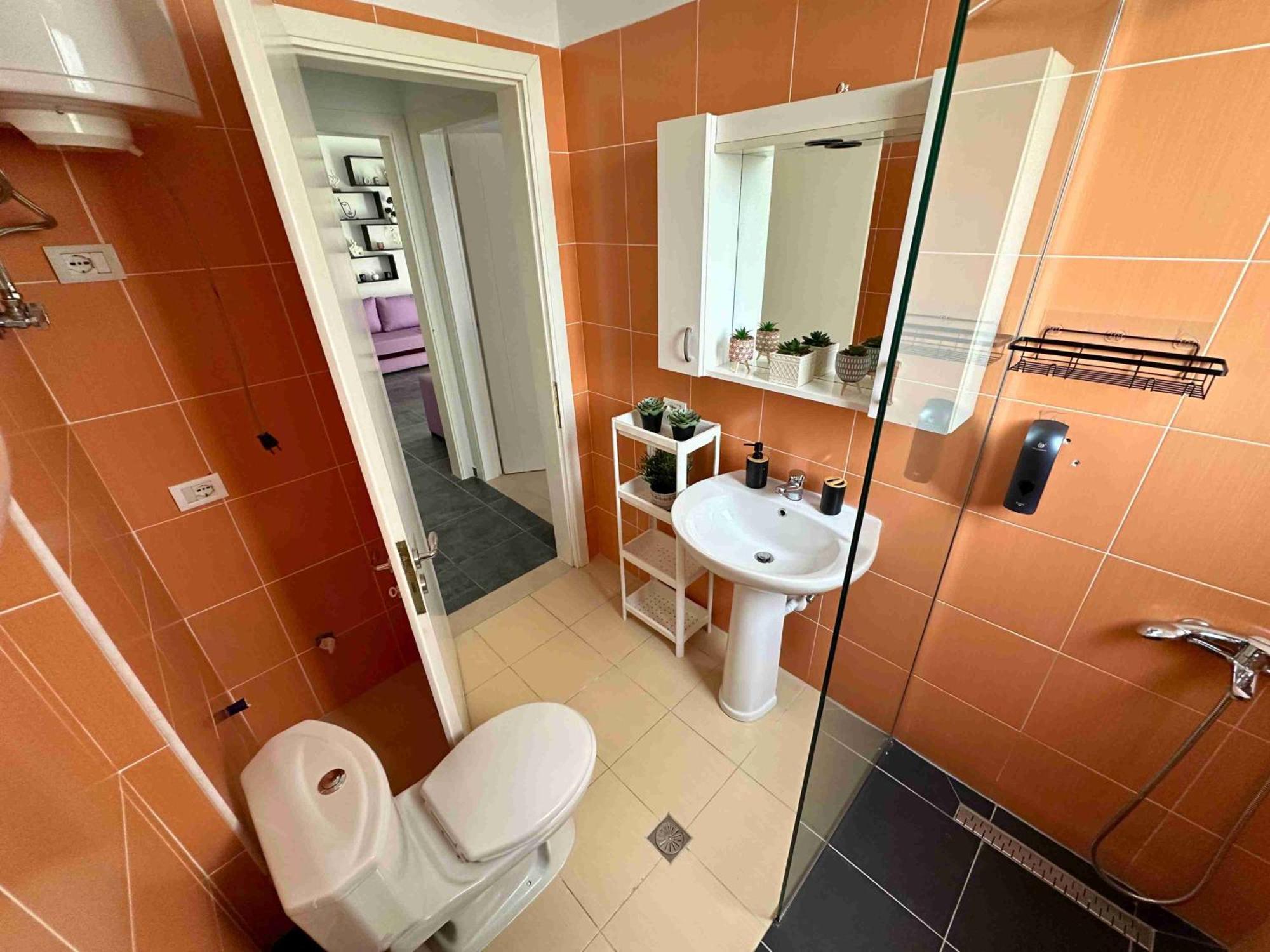 Tropicana Apartments Dhermi Luaran gambar