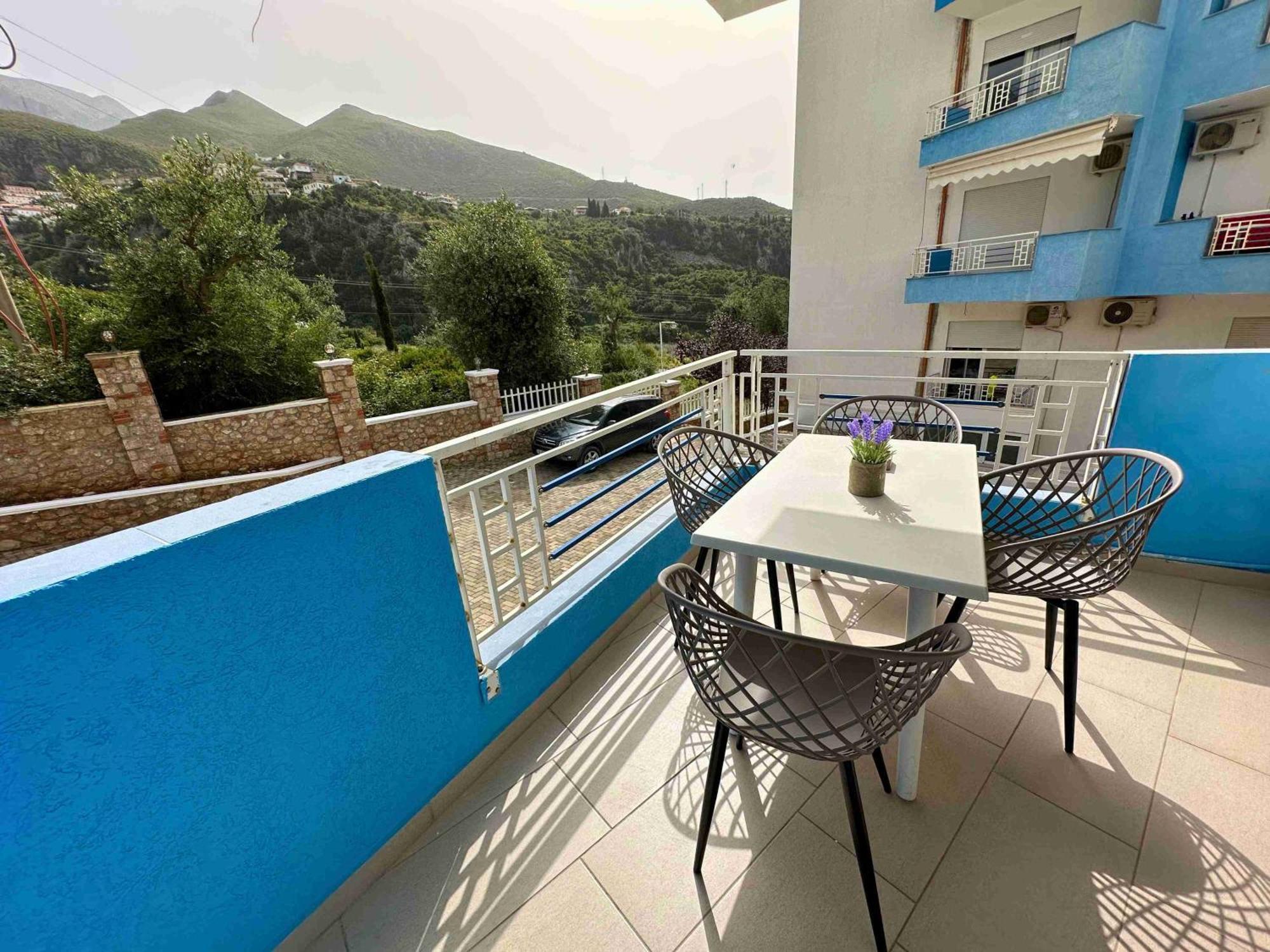 Tropicana Apartments Dhermi Luaran gambar