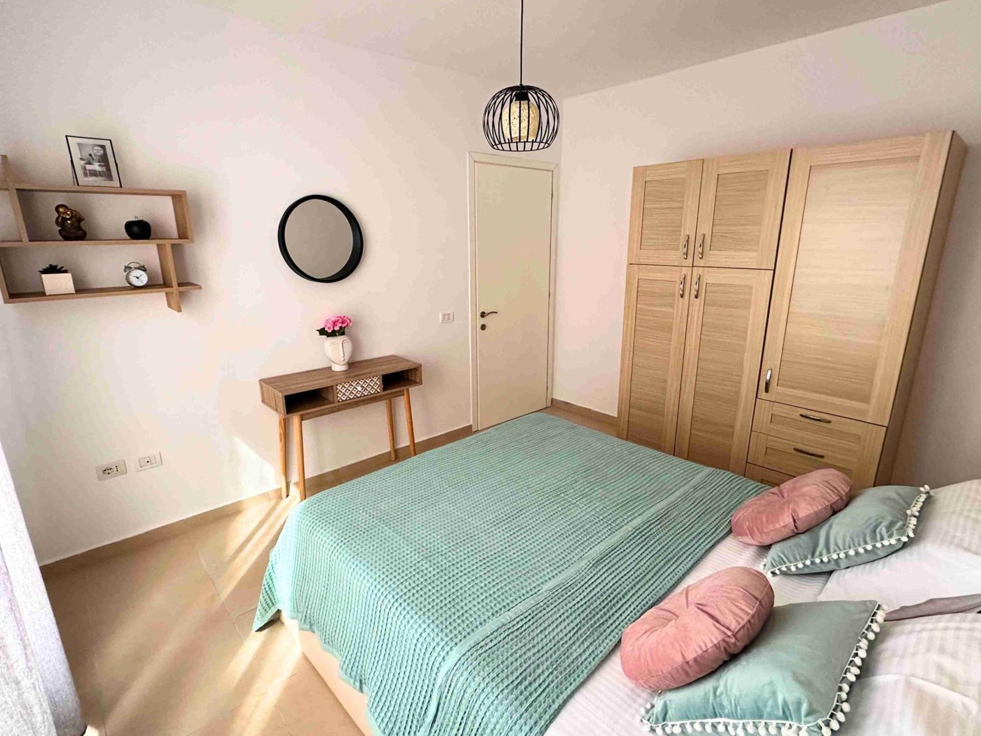 Tropicana Apartments Dhermi Luaran gambar